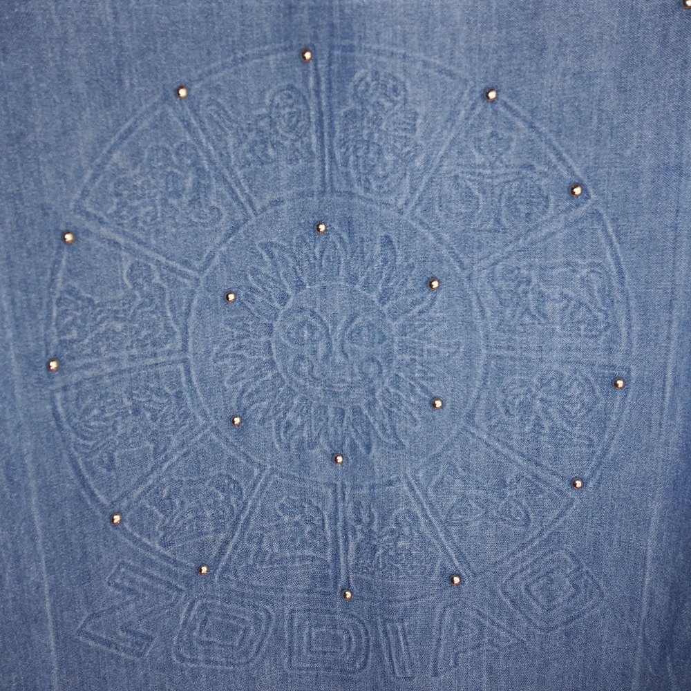 VISAGE M Y2K Zodiac Vintage Denim Top